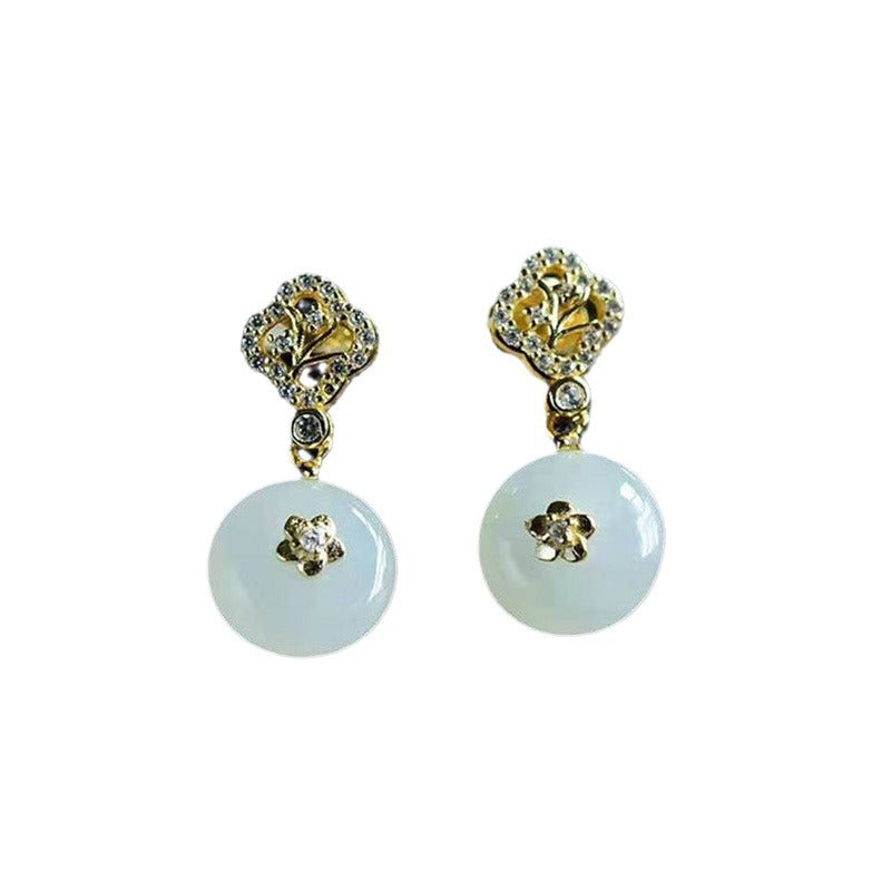 Charming Earring for Any Occasion