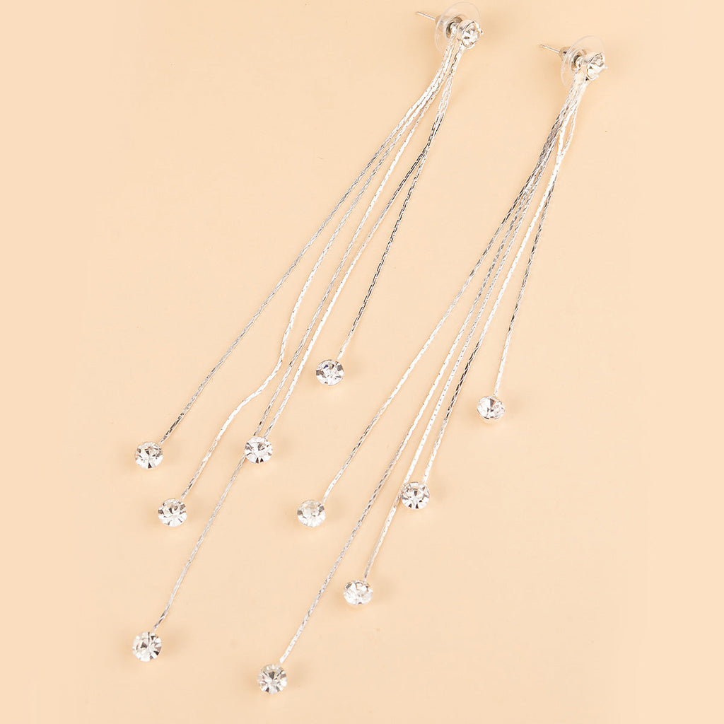 Classic Earring with Timeless Appeal