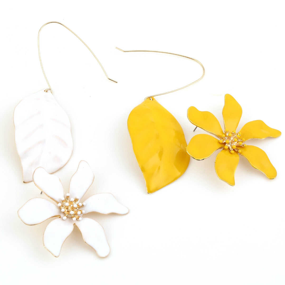 Charming Earring for Any Occasion