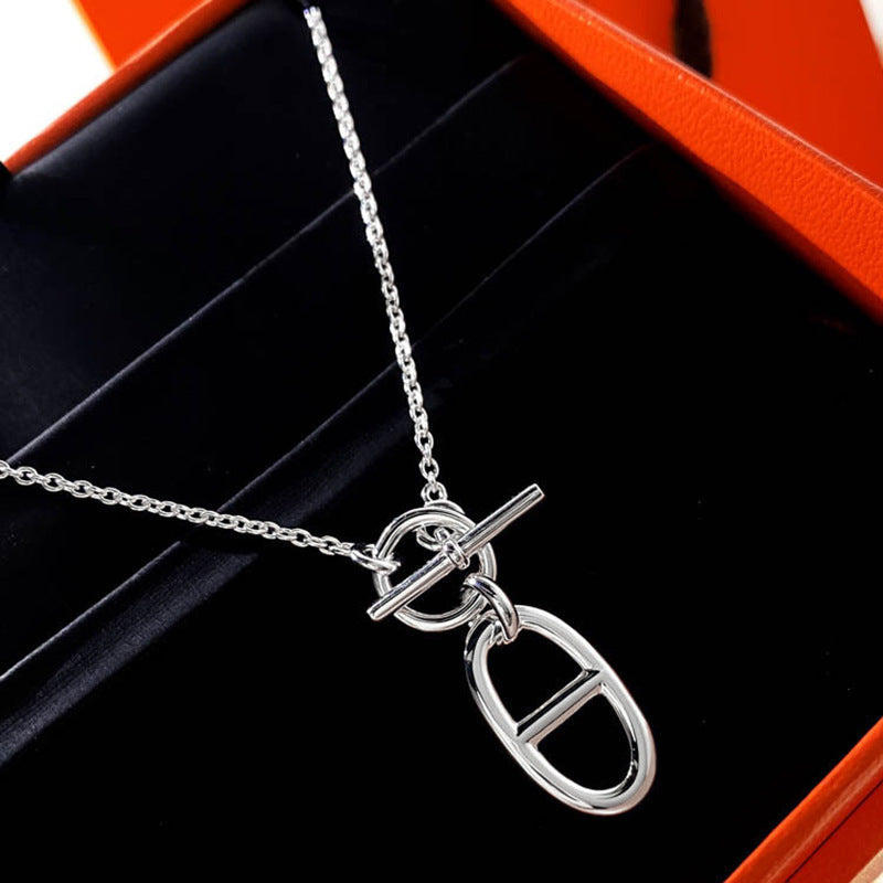 Classic Necklace with Timeless Appeal