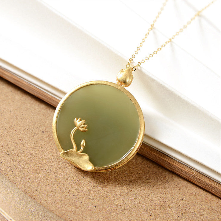 Charming Gold Necklace for Any Occasion