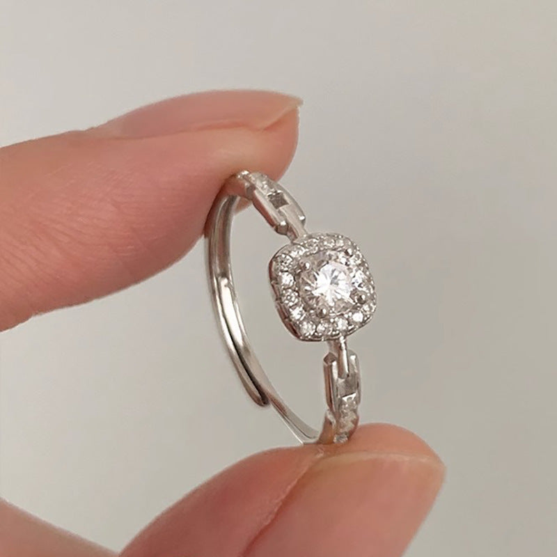 Beautiful Ring with Unique Style