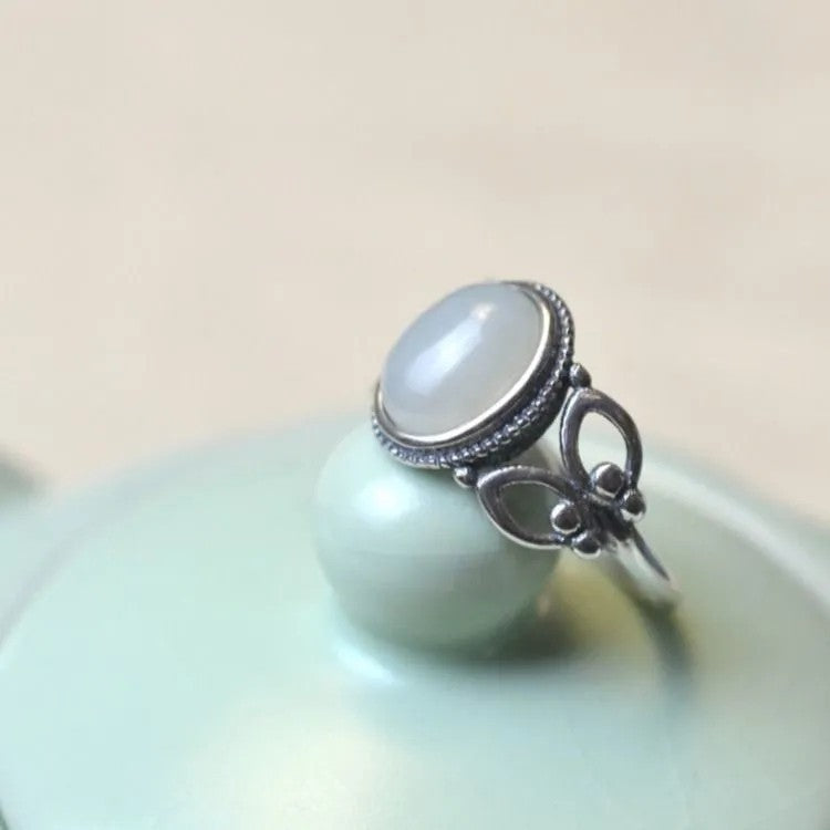 Elegant Silver Ring for Every Occasion