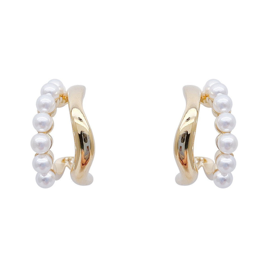 Charming Pearl Earring for Any Occasion