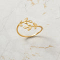 Classic Gold Ring with Timeless Appeal