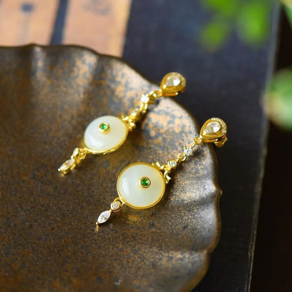 Stunning Gold Earring for Daily Wear