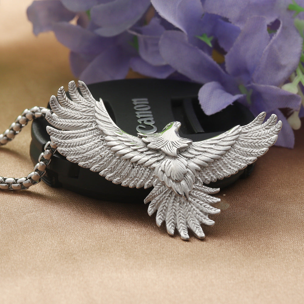 Elegant Pendant for Every Occasion