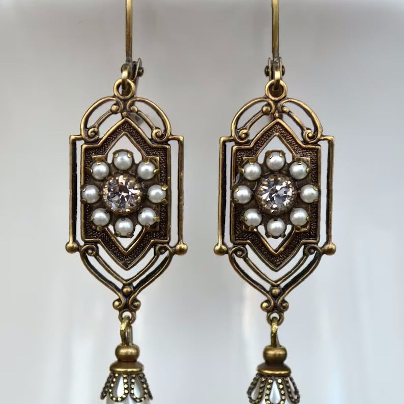 Elegant Earring for Every Occasion