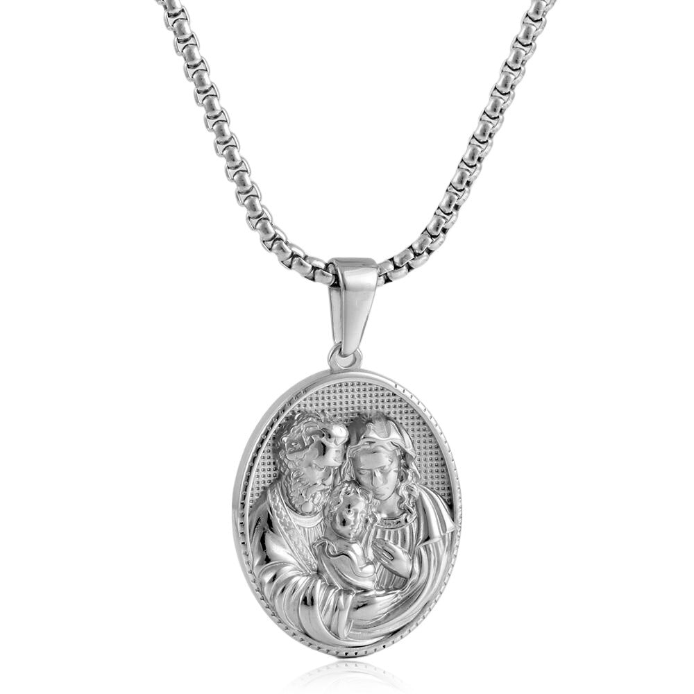 Charming Pendant for Any Occasion