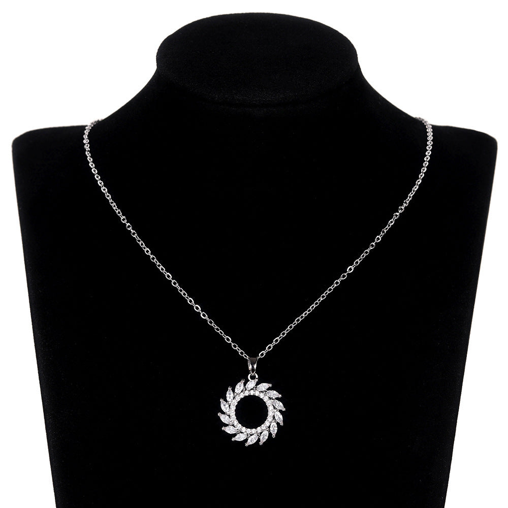 Romantic Necklace for Special Moments