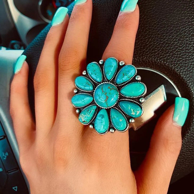 Classic Ring with Timeless Appeal
