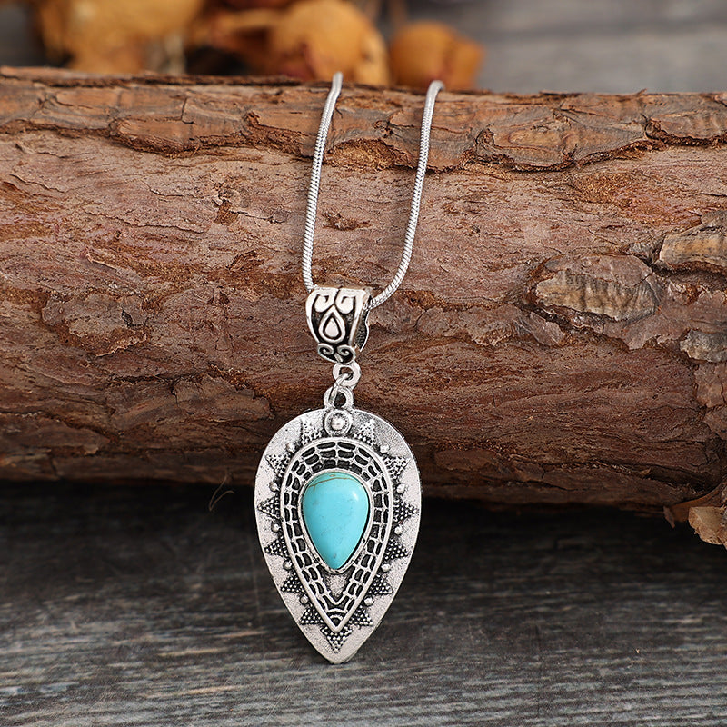 Classic Necklace with Timeless Appeal