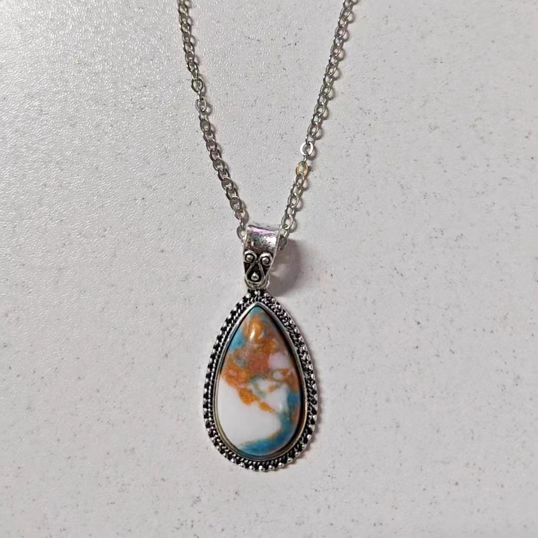Romantic Necklace for Special Moments