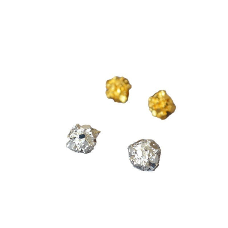 Stunning Gold Earring for Daily Wear