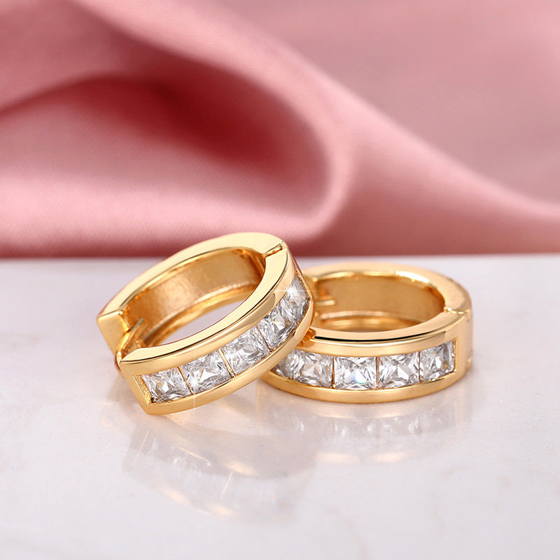 Charming Earring for Any Occasion