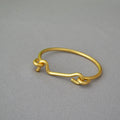 Classic Gold Bracelet with Timeless Appeal