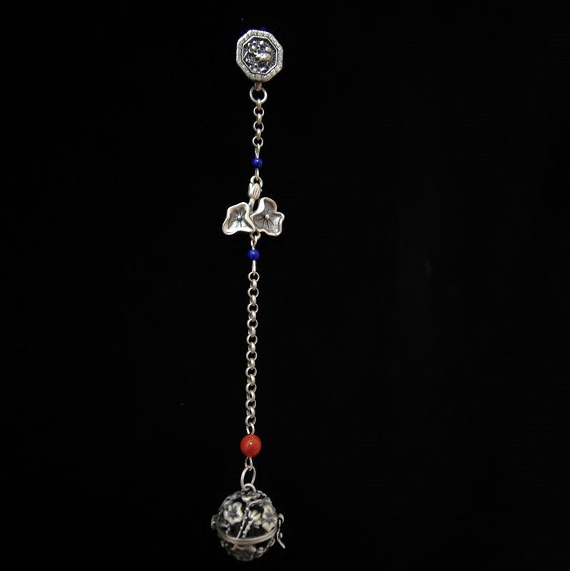 Charming Silver Pendant for Any Occasion