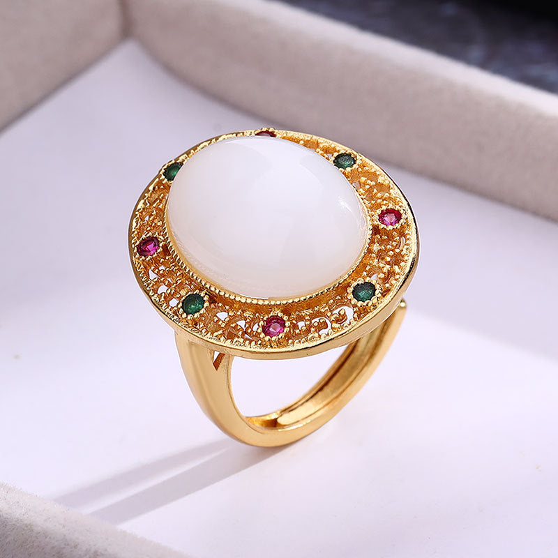 Charming Gold Ring for Any Occasion
