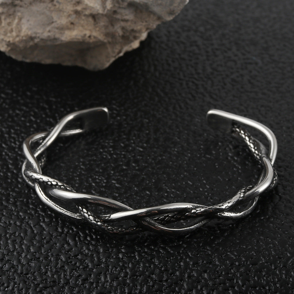 Classic Bracelet with Timeless Appeal