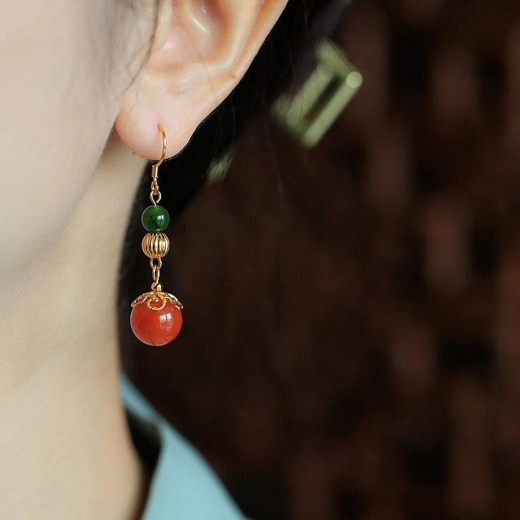 Romantic Silver Earring for Special Moments