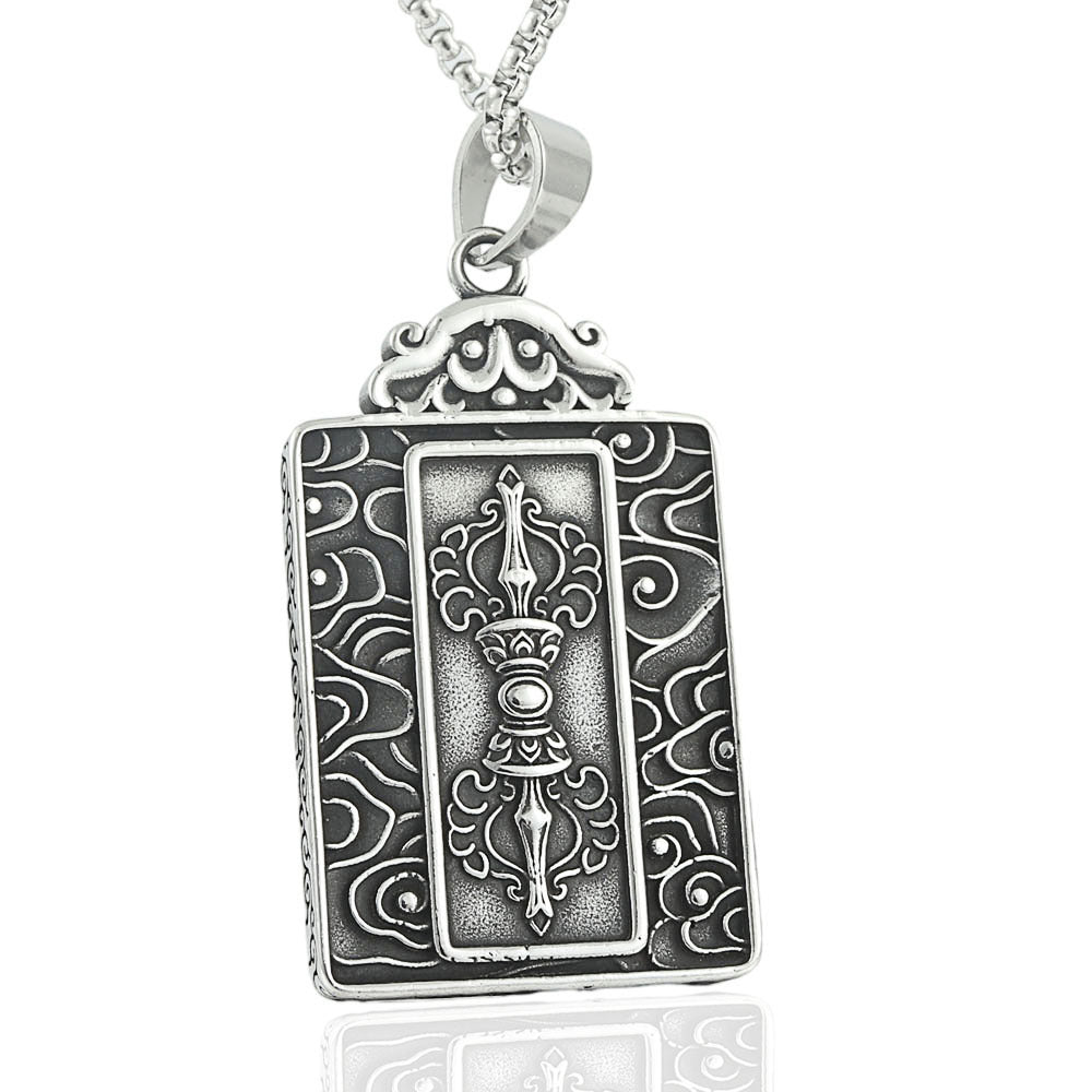 Stunning Pendant for Daily Wear