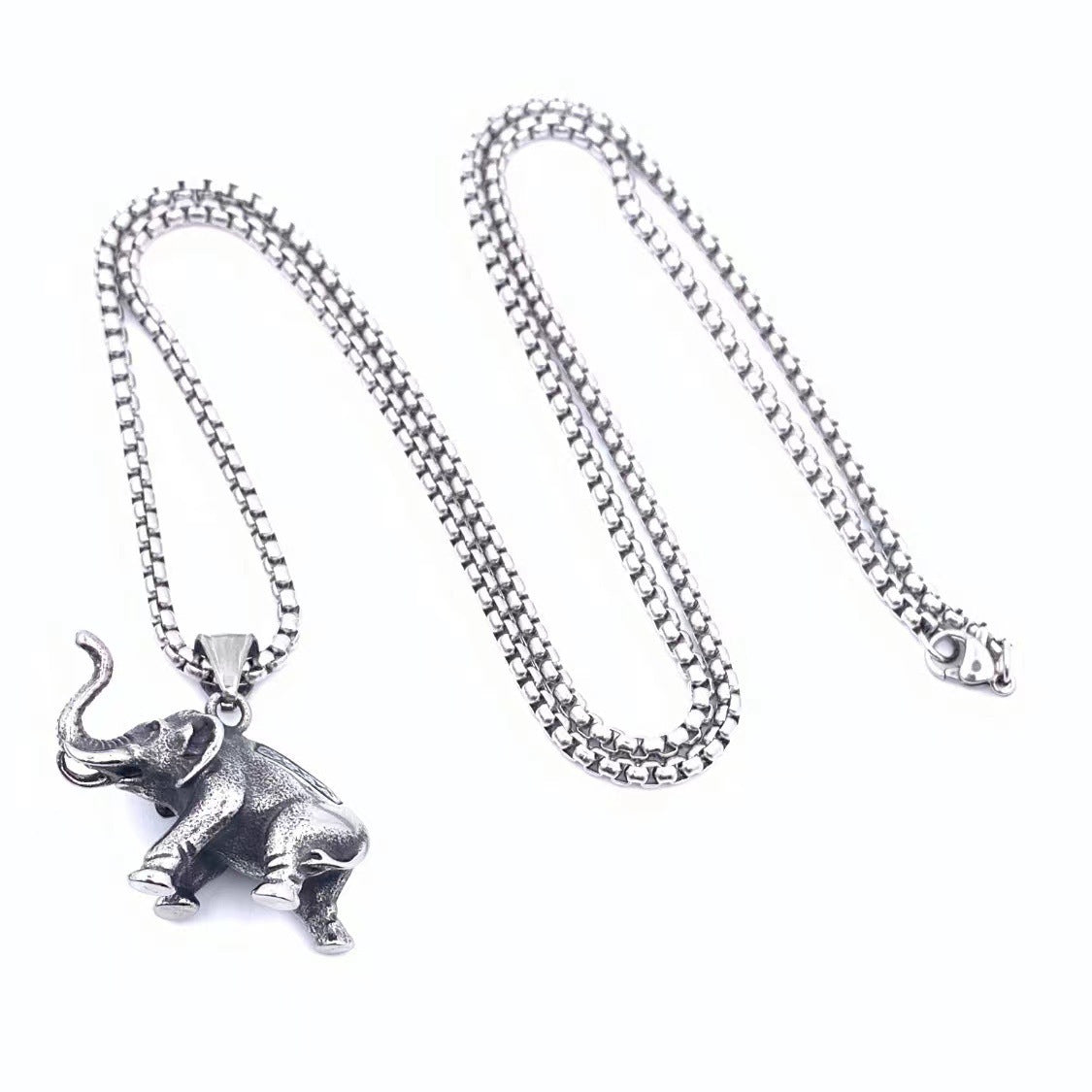 Charming Pendant for Any Occasion