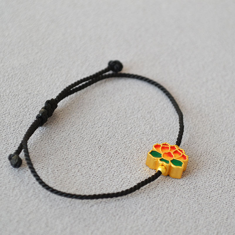 Charming Gold Bracelet for Any Occasion