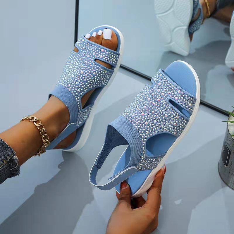 Graceful Orthopedic Sandals for Modern Look