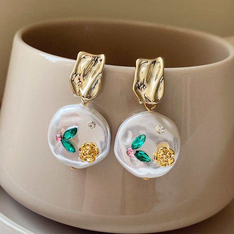 Elegant Pearl Earring for Every Occasion