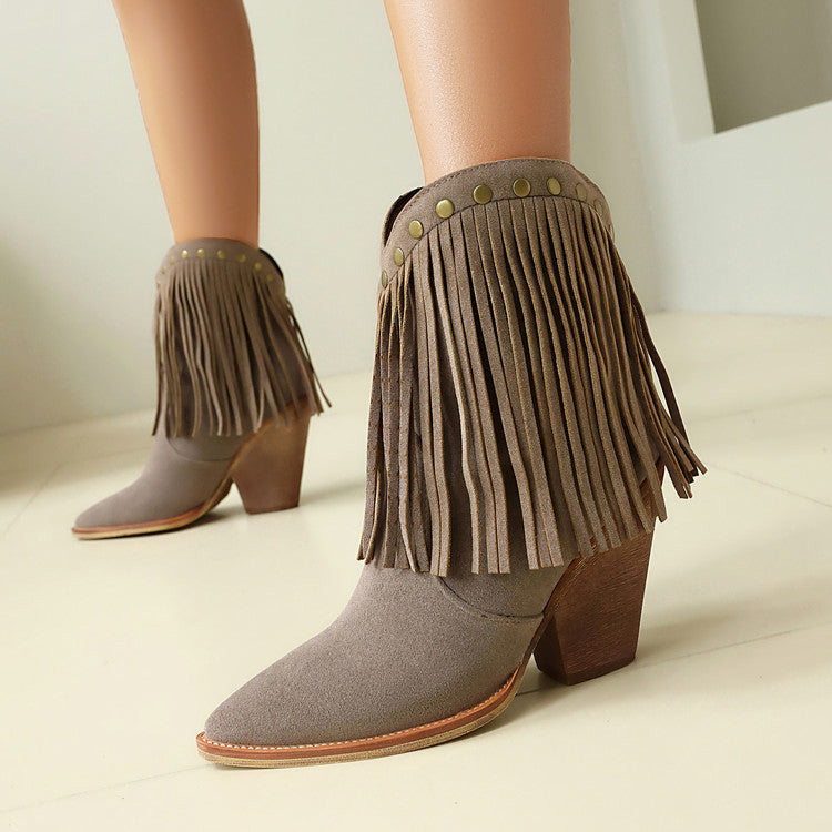 Graceful Orthopedic Boots for Modern Look