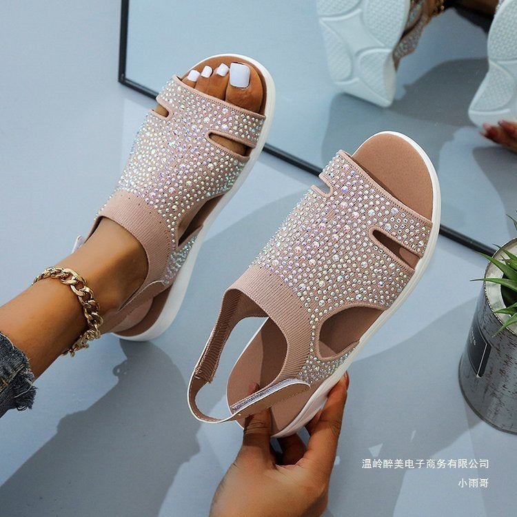 Graceful Orthopedic Sandals for Modern Look