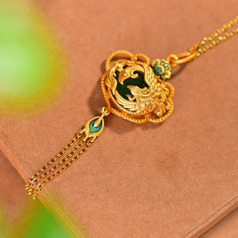 Stunning Gold Pendant for Daily Wear