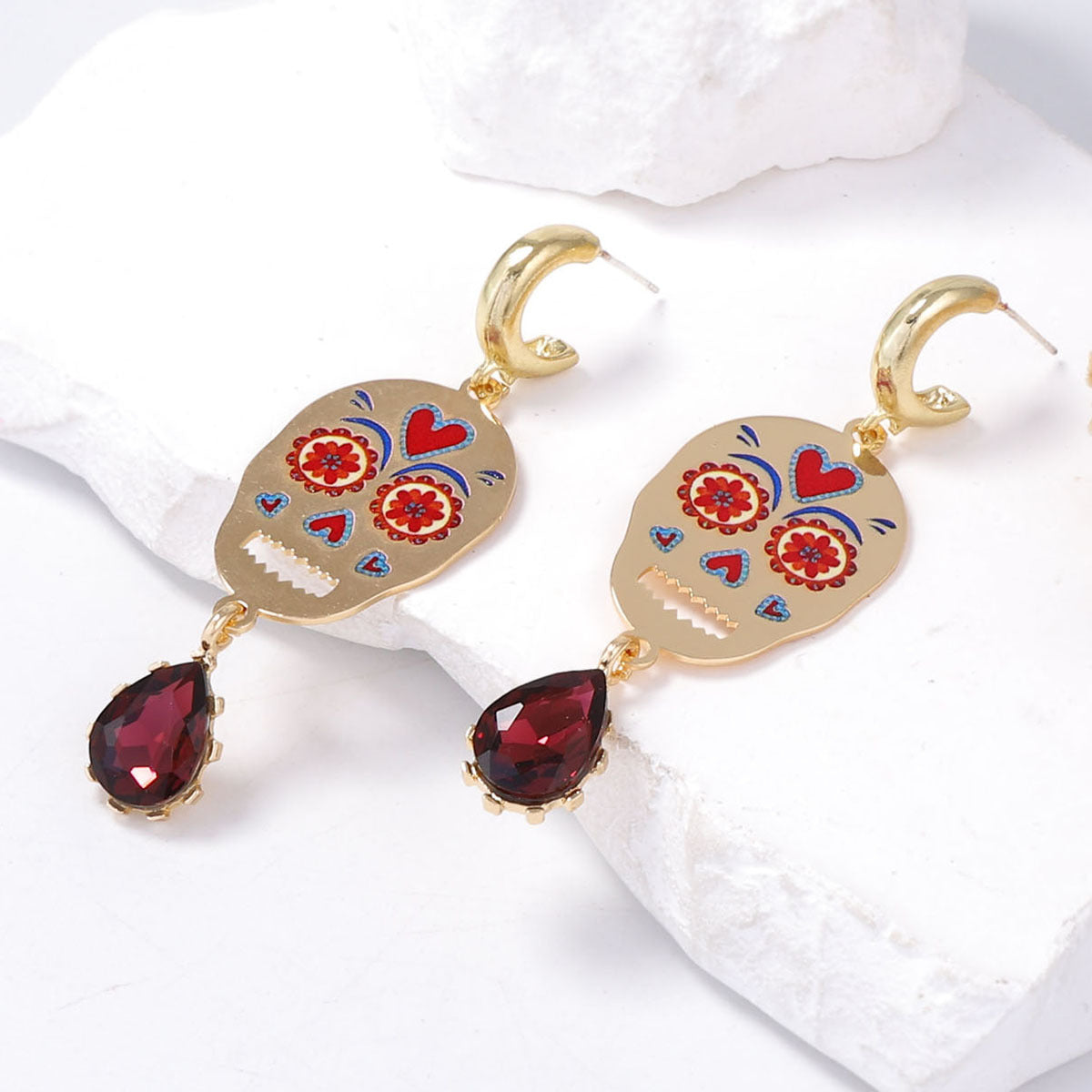 Charming Earring for Any Occasion