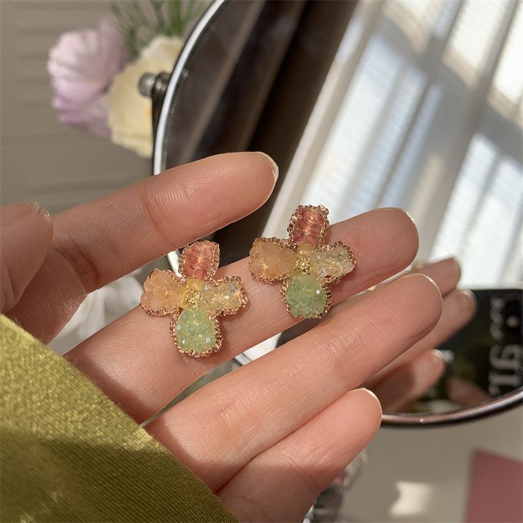 Vintage Handmade Earring