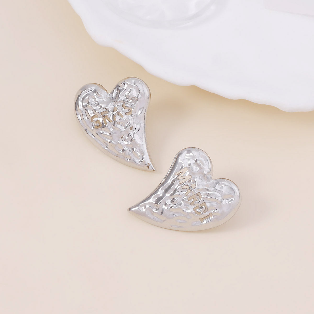 Elegant Piece for Every Occasion