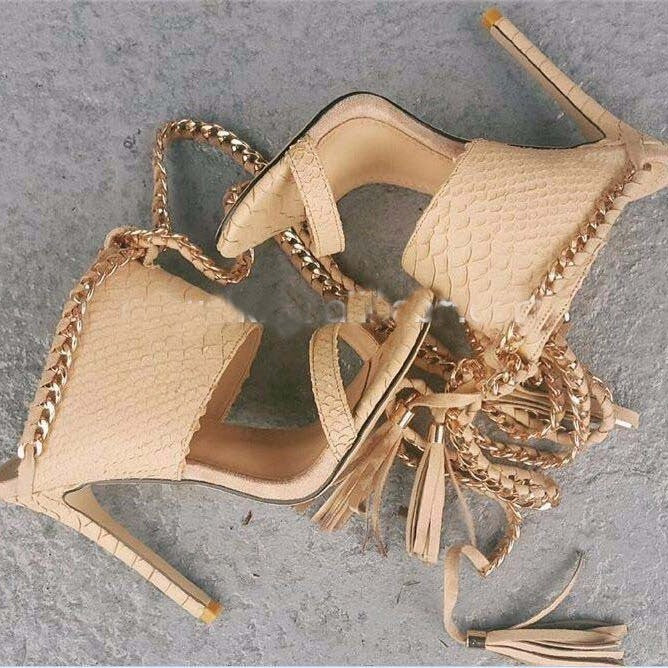 Chic Orthopedic Sandals with Unique Design