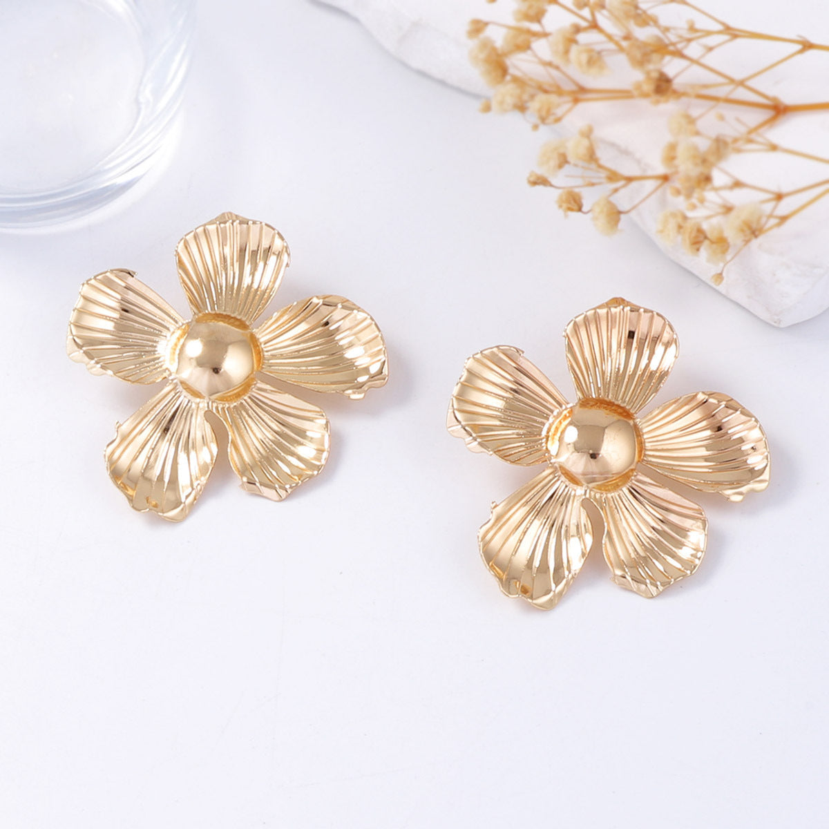 Romantic Earring for Special Moments
