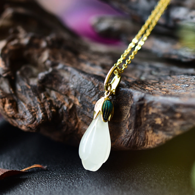 Elegant Silver Necklace for Every Occasion