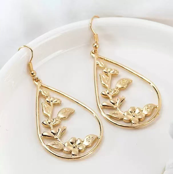 Elegant Earring for Every Occasion