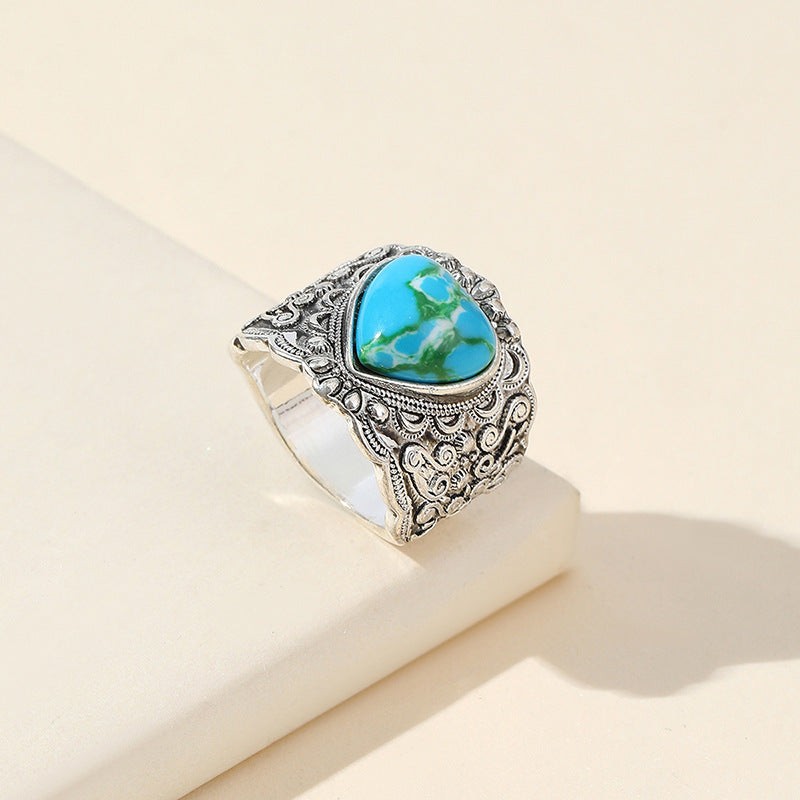 Charming Piece for Any Occasion