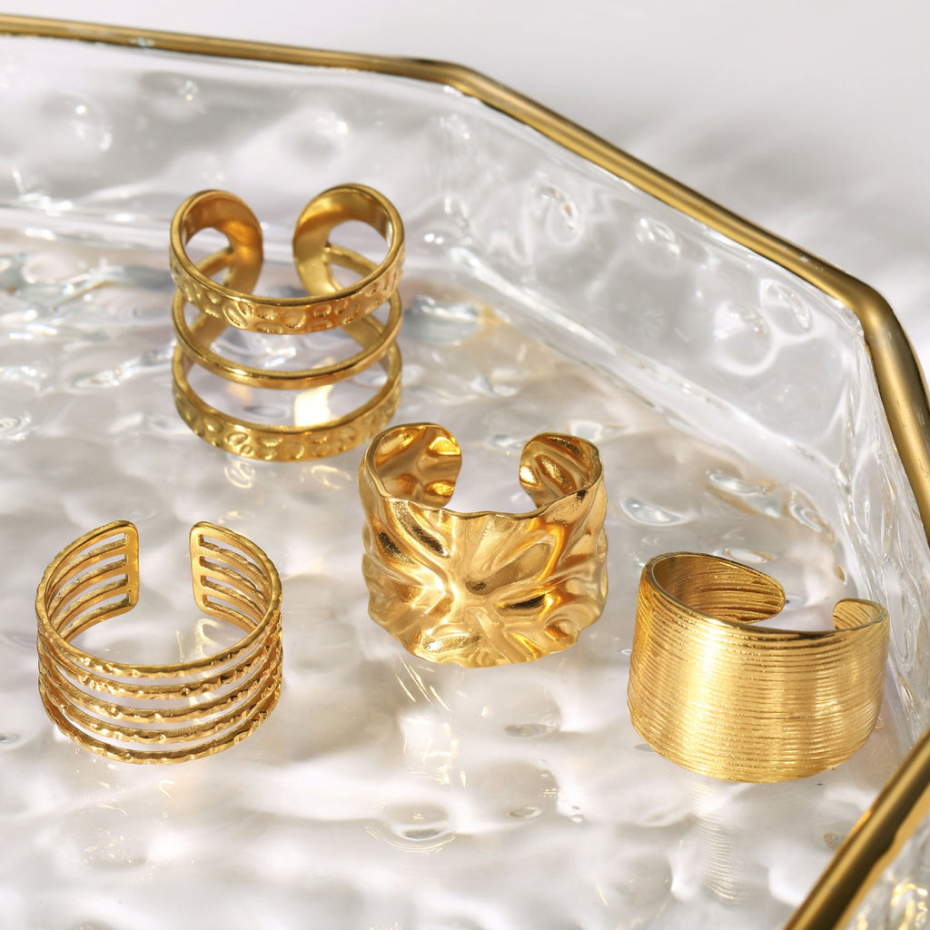 Romantic Gold Ring for Special Moments