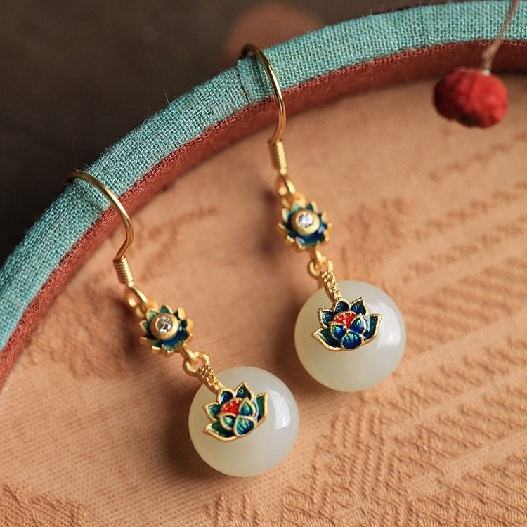 Classic Earring with Timeless Appeal