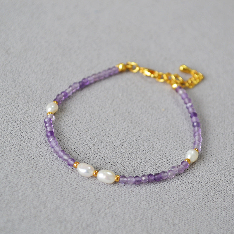 Romantic Pearl Bracelet for Special Moments
