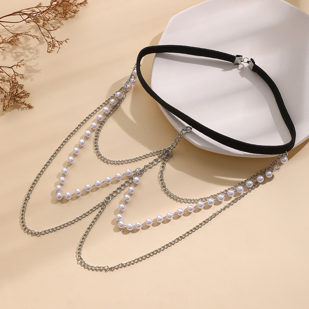 Classic Pearl Chain with Timeless Appeal