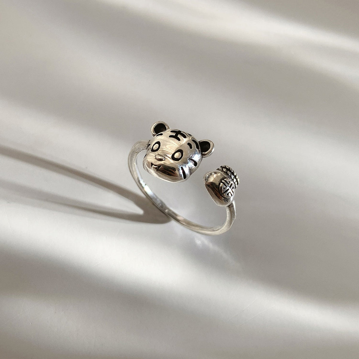 Classic Ring with Timeless Appeal