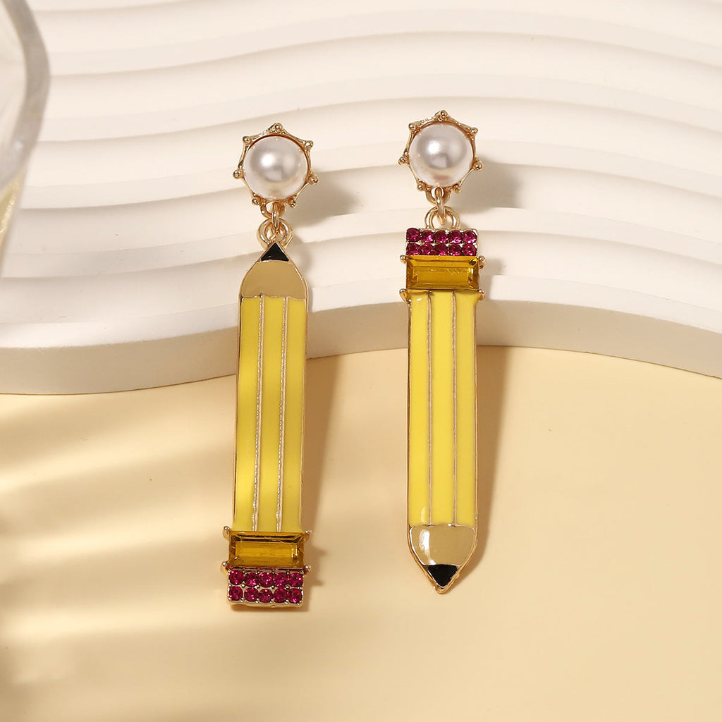 Beautiful Pearl Earring with Unique Style