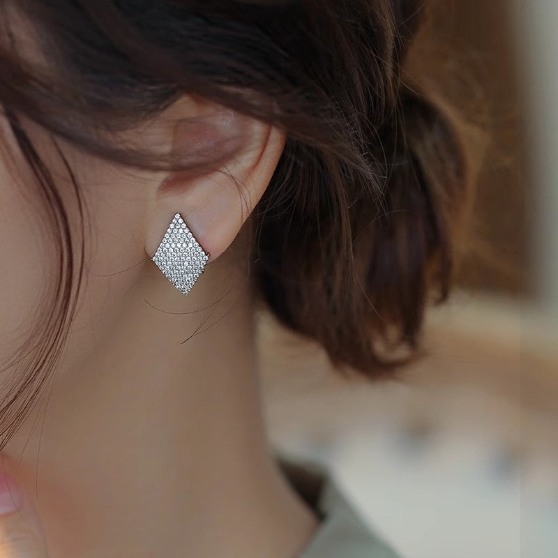 Vintage Handmade Earring