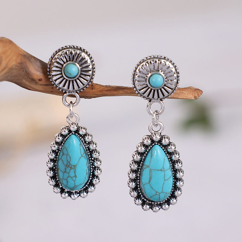 Romantic Earring for Special Moments