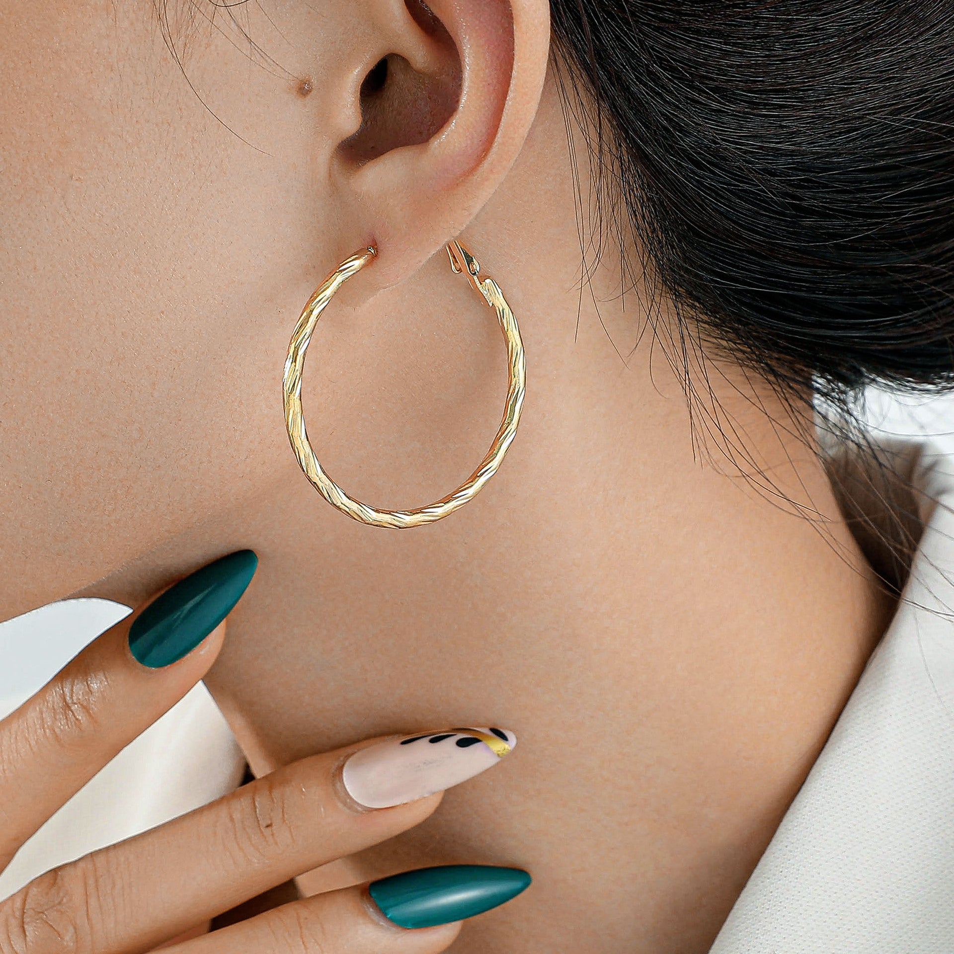 Stunning Piece for Daily Wear