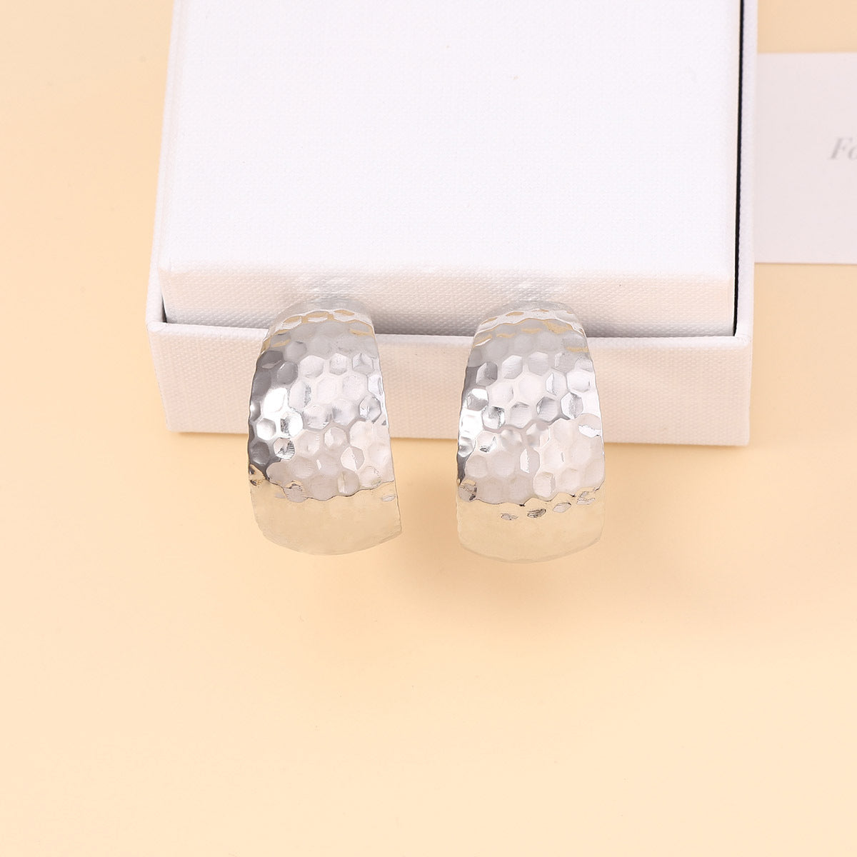 Classic Earring with Timeless Appeal